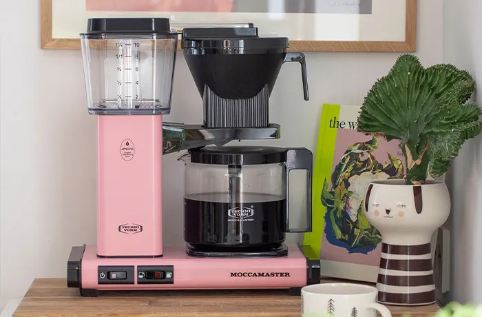 53621 Moccamaster Optio Pink 1 700X460px