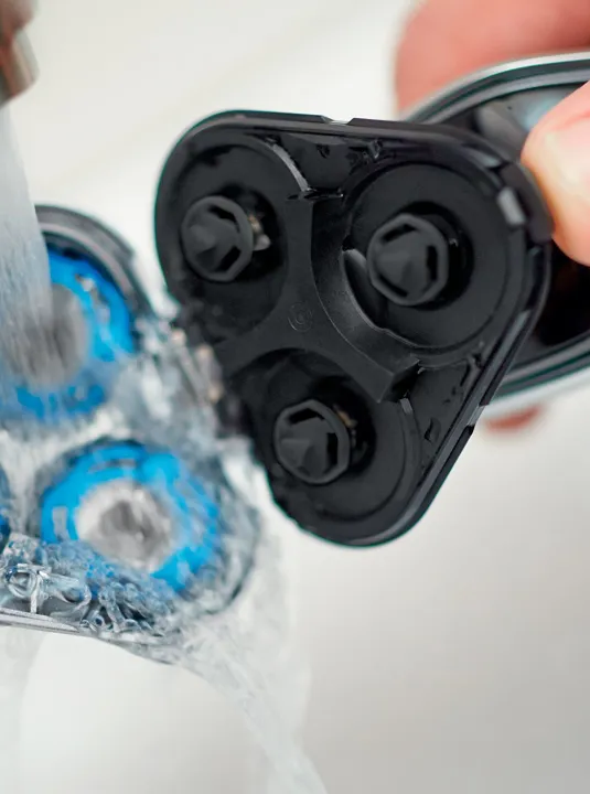 Philips Shaver 4 2400X1496.JPG