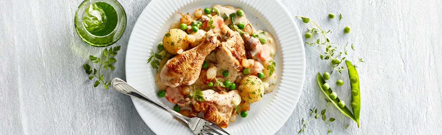 Coq Au Blanc 1491X455.JPG