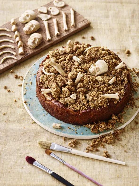 Emil_Obel Glutenfri æblekage med crumble og chokoladeknogler