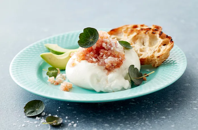 M Essens 1 2023 S 22 5711507019901 201990 Lyngby Porcelaen Frokosttallerken Rhombe Aqua 2 700X460px