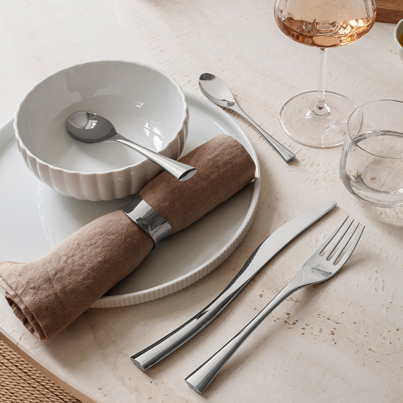 GJ AW23 COBRA 10020259 10020208 3 800X800xpx