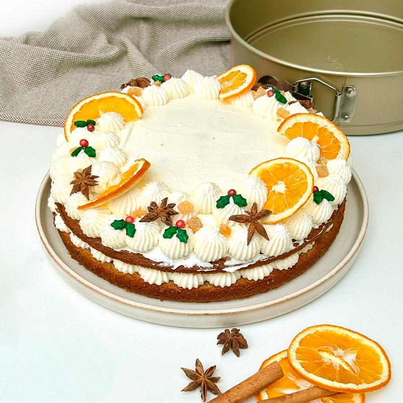 KK ESSENS 3 2023 Lauras Krydder Lagkage 800X800px