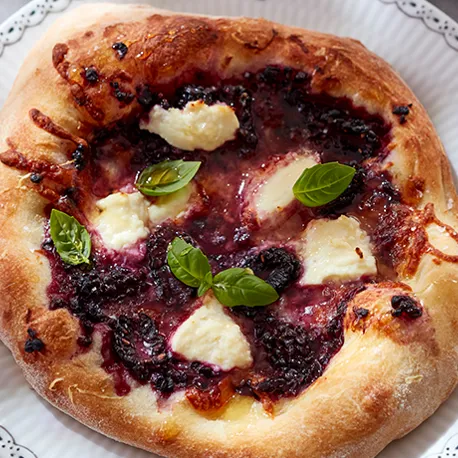 M Essens 2 2023 Side 17 Pizza 700X460