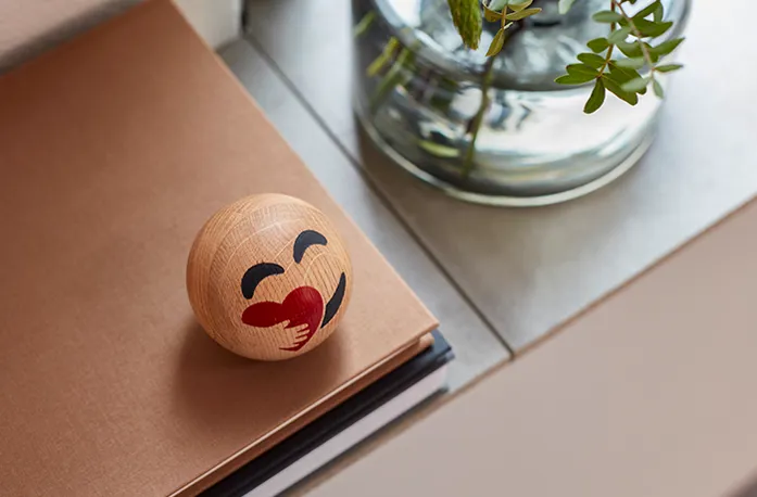 Springf Copenhagen Care Emoji