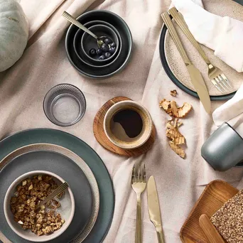 RAW 14439 15713 15716 15729 15817 14410 15571 14572 15467 14401 15826 15468 15523 14660 15712 14411 15710 14413 2024