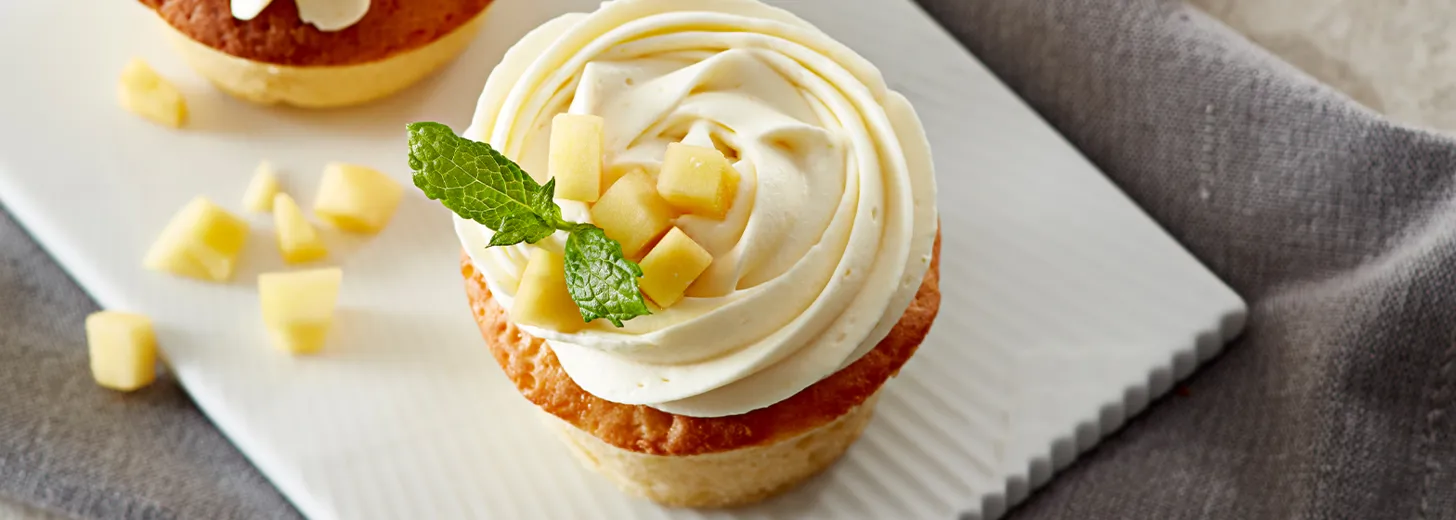 0015 M Essens 1 Side 27 Gin Hass 03 (1)