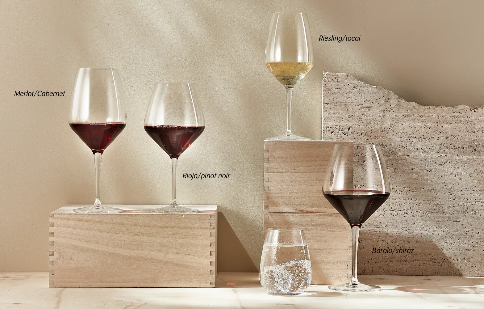 ESSENS 2 Hvilket Vinglas 1568X1000px