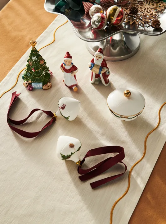 S2 2024 Line Extensions Christmas 2024 Annual Santa 11Cm Santas Wife 10Cm Christmas Tree 14Cm SFC Ornaments 2Pcs Sugar Bowl 15Cl 300Dpi (1)