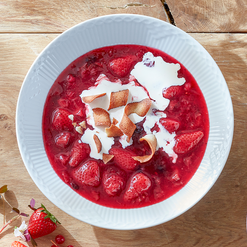 M Essens 2 2023 Side 34 Soedsuppe Roedgroed 800X800