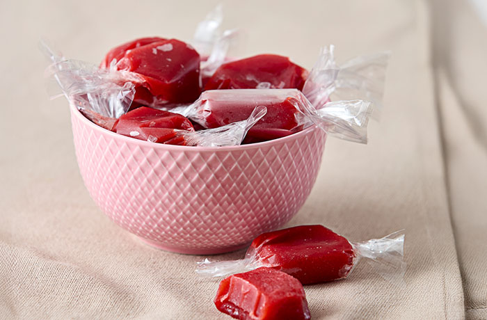 M Essens2 2025 Karameller Side31 700X460