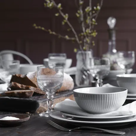 3. De Smukke Skåle Story