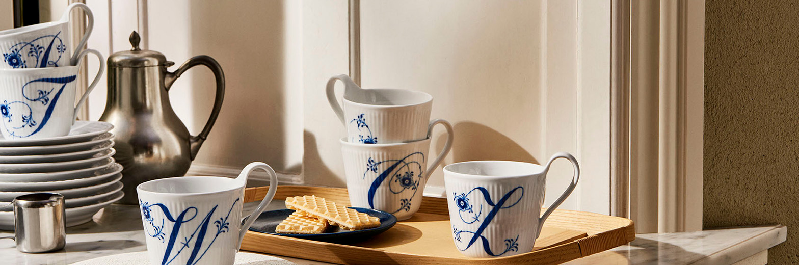 S1 Line Ext Alphabet Collection Cup 33Cl Z W O J R White Fluted Plate 17Cm 19Cm 72Dpi 1568X520px