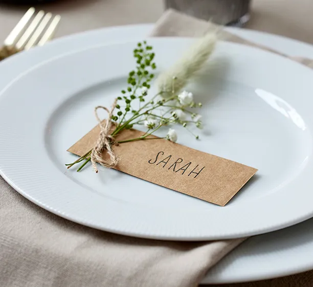 M Essens 1 2024 Side 17 Paaskebord 1 800X800px V5