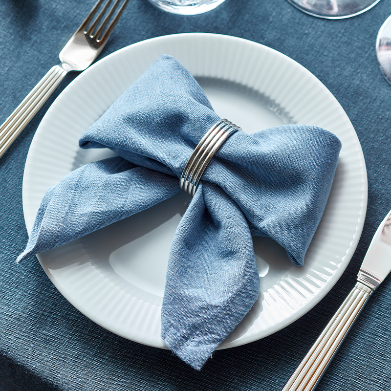 M Essens 3 2022 Side 6 Romantisk 2 800X800px