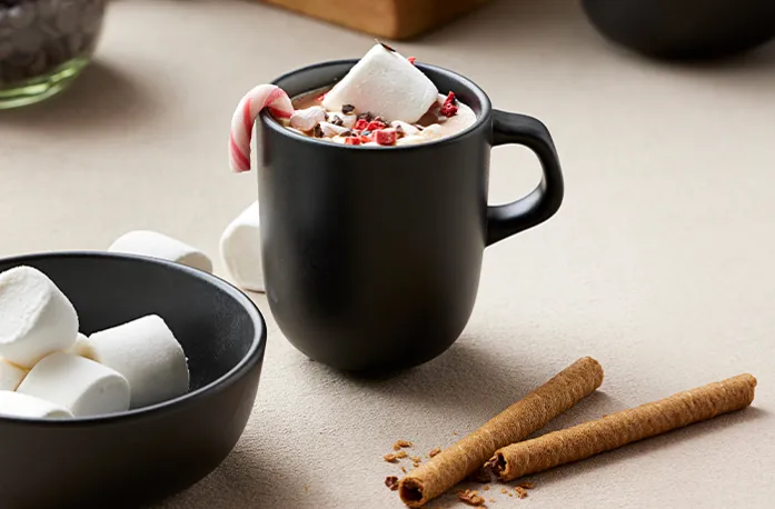 M Essens3 2024 Side21 Krus 700X460px