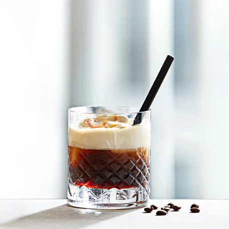 KK ESSENS 1 Iskolde Varme Drikke Saltkaramle Kaffe Interest 703X458px