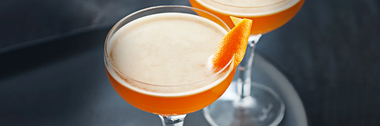 White French Kiss 1568X520px