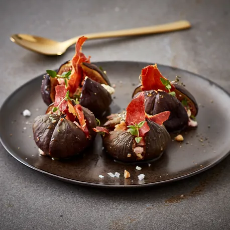 M Essens 3 2022 Side 28 Bagte Figner 800X800px