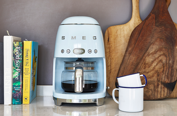 700X460 Smeg Kaffe