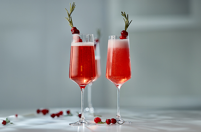 M 5713275224051 10019698 Georgjensen Bernadotte Champagneglas Bagside 700X460px (1)