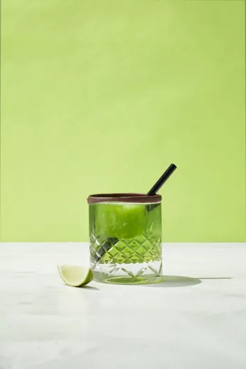 ESSENS 2 SIDE 3 CHAMPAGNEBRUS DRINK 1 AK