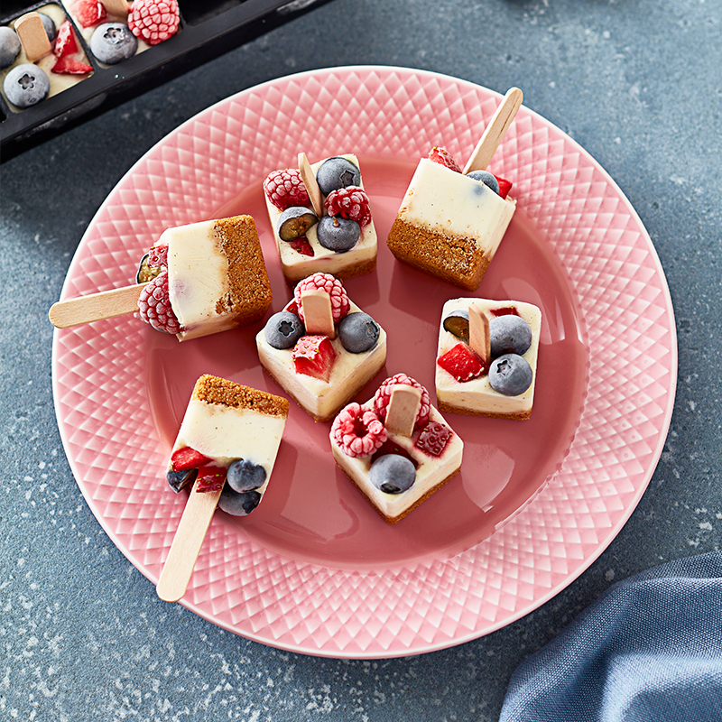 M Essens 1 2023 S 32 Cheesecake Bites 800X800px