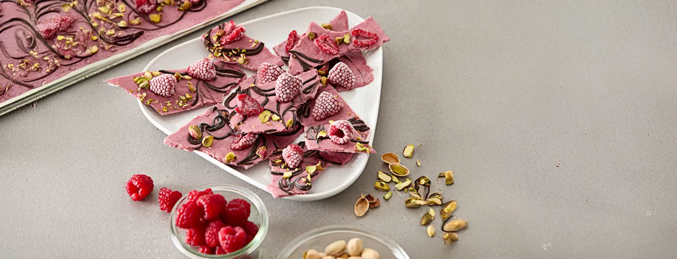 M Essens2 2025 Yoghurt Bark Side41 1568X600